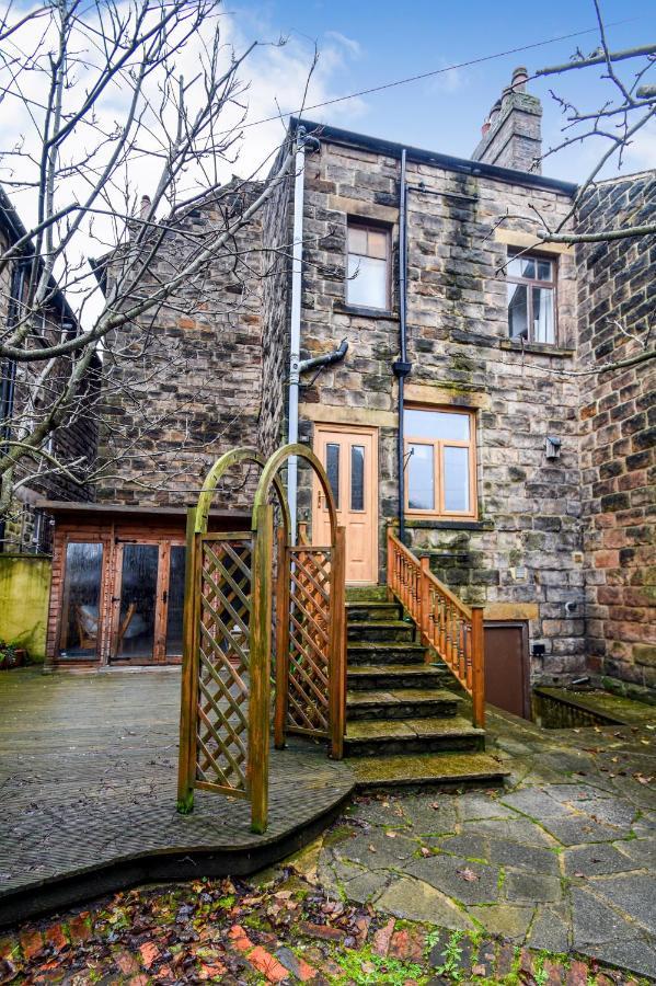 Spacious Victorian Townhouse Near Hcc With Off Street Parking Χαρογκέιτ Εξωτερικό φωτογραφία